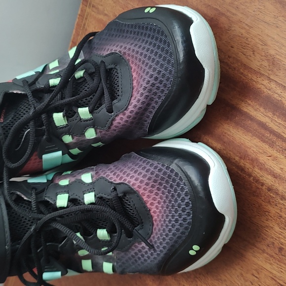 Ryka Womens 9.5 Devotion XT Mid Top Training Shoe Pink Black Teal Mesh Sneakers - Picture 4 of 10